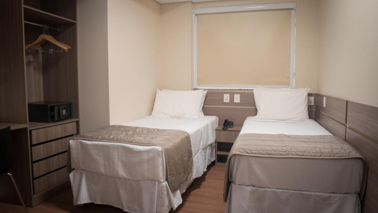 Hotel Golden Inn Lafaiete コンセリェイロ・ラファイエテ エクステリア 写真