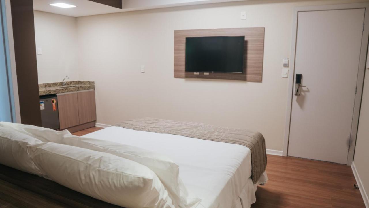 Hotel Golden Inn Lafaiete コンセリェイロ・ラファイエテ エクステリア 写真