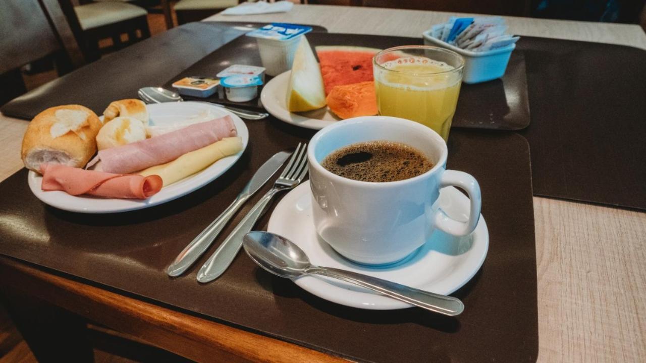 Hotel Golden Inn Lafaiete コンセリェイロ・ラファイエテ エクステリア 写真