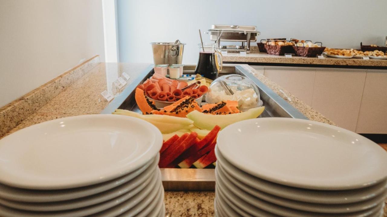 Hotel Golden Inn Lafaiete コンセリェイロ・ラファイエテ エクステリア 写真